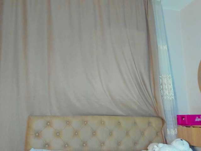lesyalis live cam on BongaCams