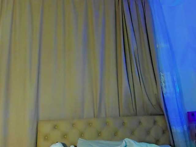 lesyalis live cam on BongaCams