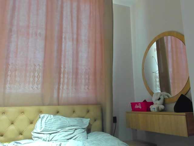 lesyalis live cam on BongaCams