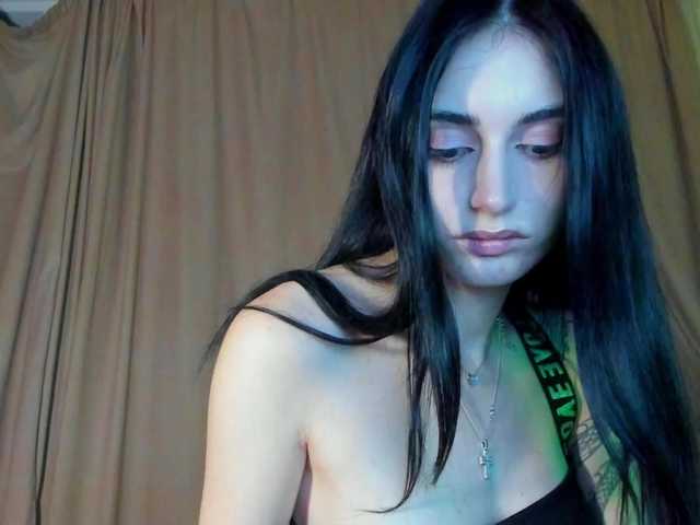 lesyalis live cam on BongaCams