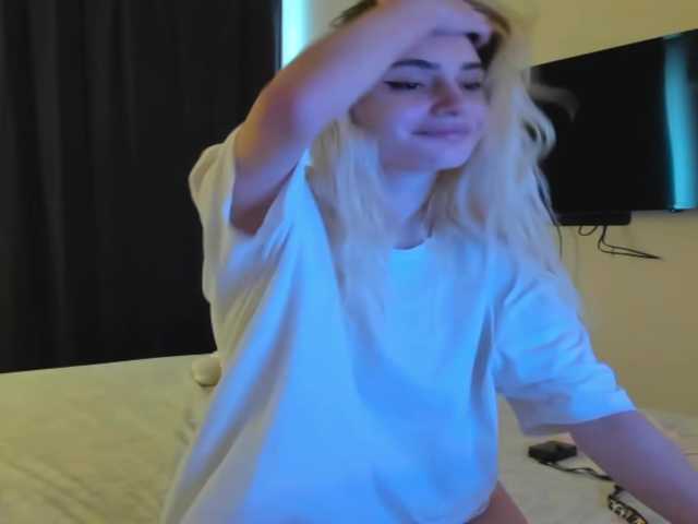 lesyalis's BongaCams show and profile