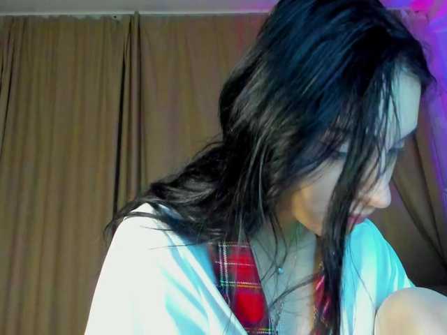 lesyalis live cam on BongaCams