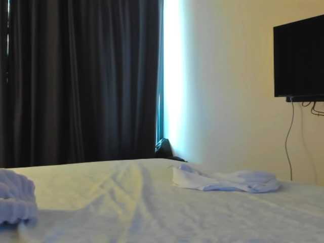 lesyalis's BongaCams show and profile