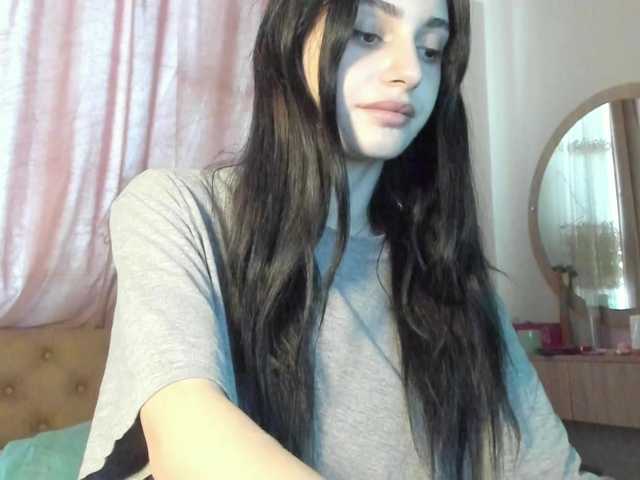 lesyalis live cam on BongaCams