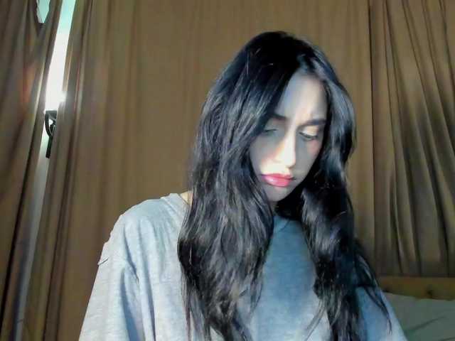 lesyalis live cam on BongaCams