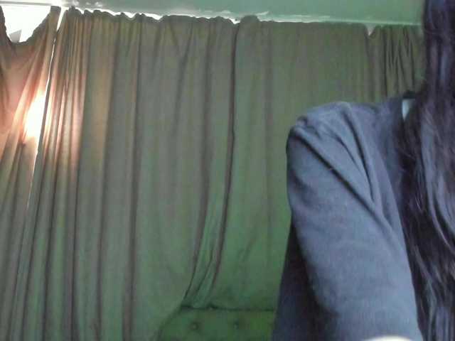 lesyalis live cam on BongaCams