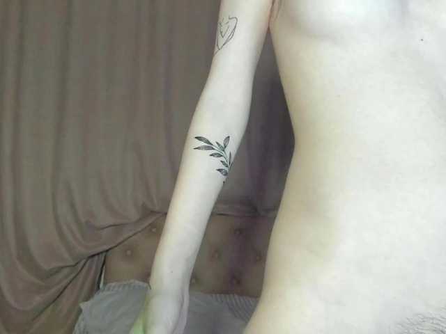 lesyalis live cam on BongaCams