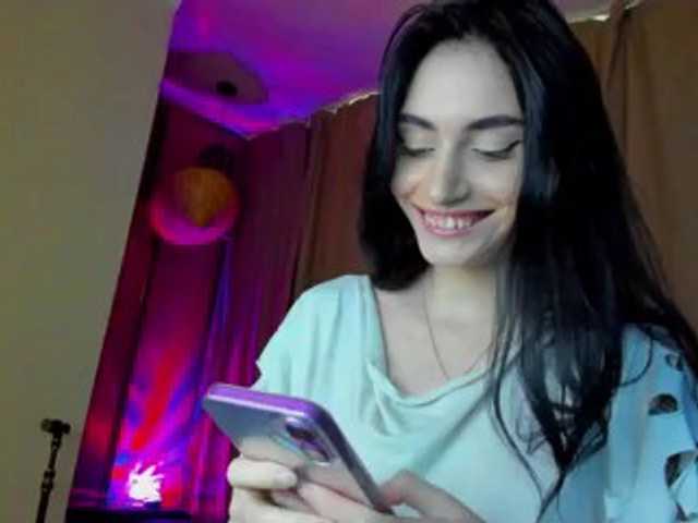 lesyalis live cam on BongaCams