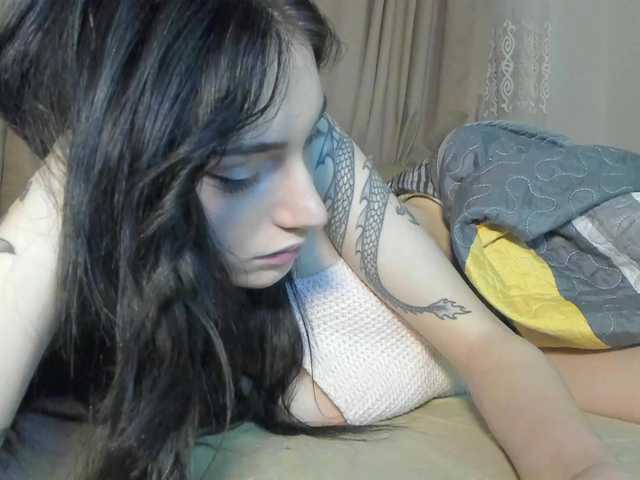 lesyalis live cam on BongaCams