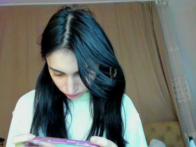 lesyalis live cam on BongaCams