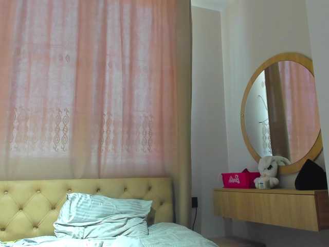 lesyalis live cam on BongaCams