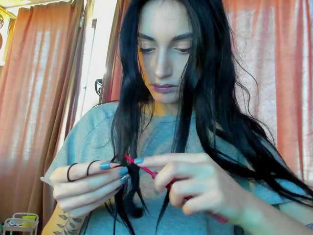 lesyalis live cam on BongaCams