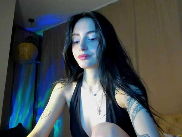 lesyalis live cam on BongaCams