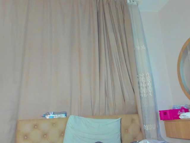 lesyalis live cam on BongaCams