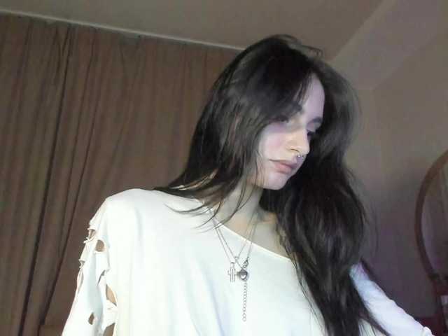 lesyalis live cam on BongaCams