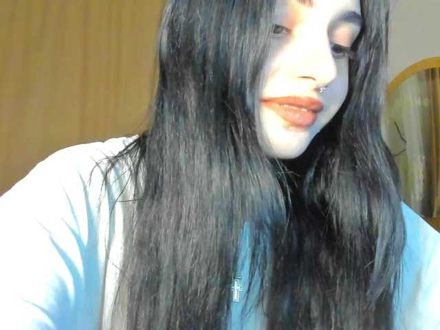lesyalis live cam on BongaCams