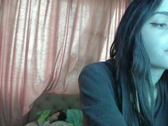 lesyalis live cam on BongaCams