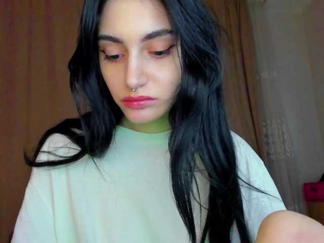 lesyalis