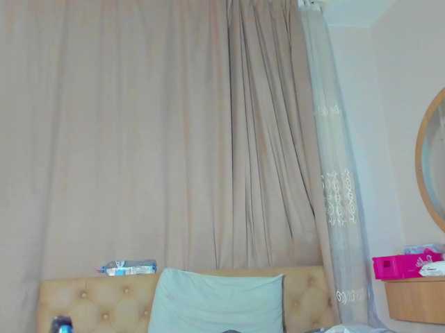 lesyalis live cam on BongaCams