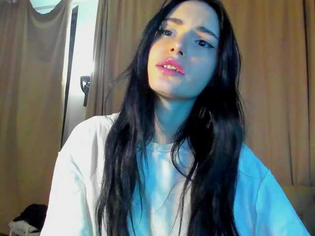 lesyalis live cam on BongaCams