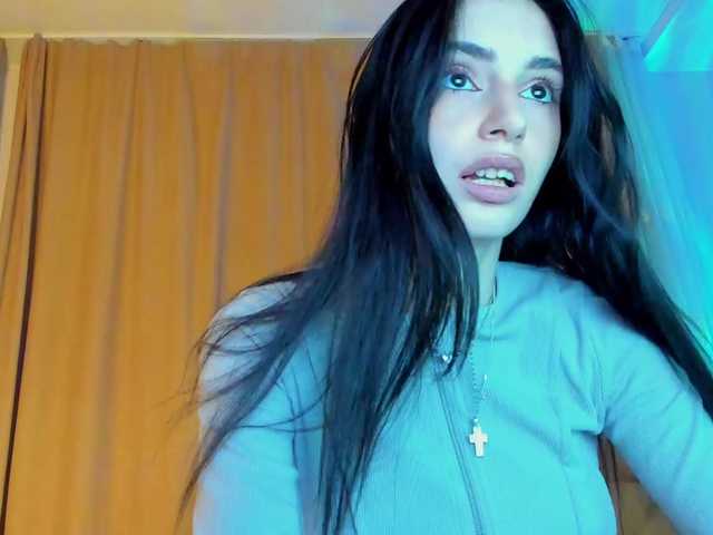 lesyalis live cam on BongaCams
