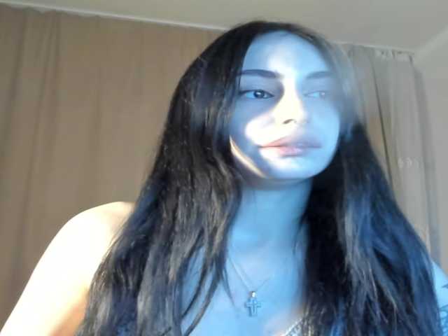 lesyalis live cam on BongaCams