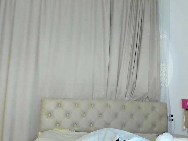 lesyalis live cam on BongaCams