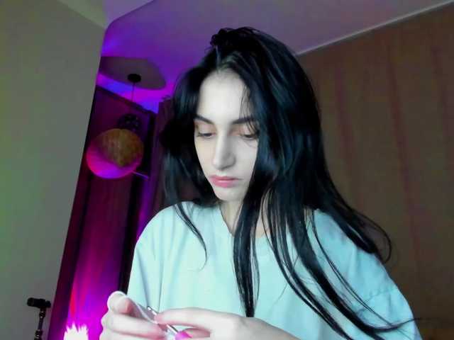 lesyalis live cam on BongaCams