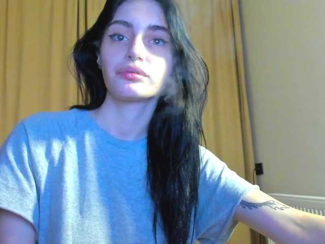 lesyalis