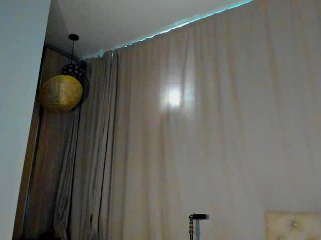 lesyalis live cam on BongaCams