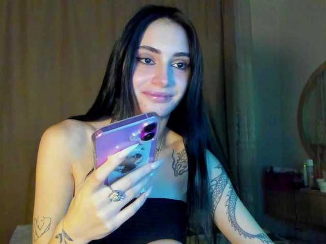 lesyalis live cam on BongaCams
