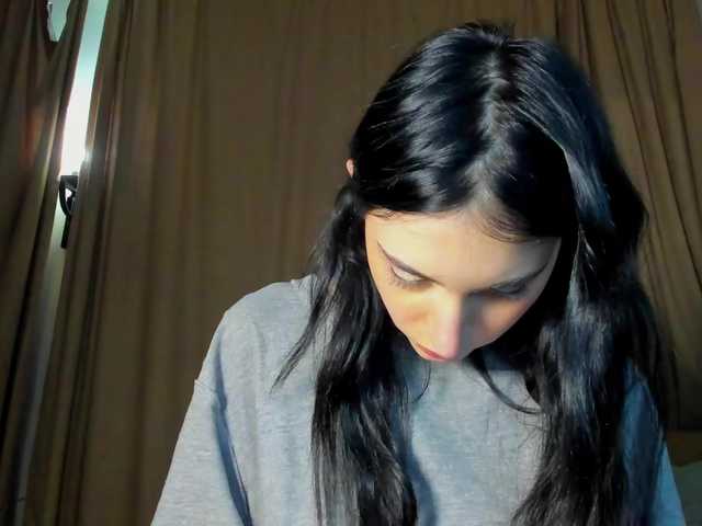 lesyalis live cam on BongaCams