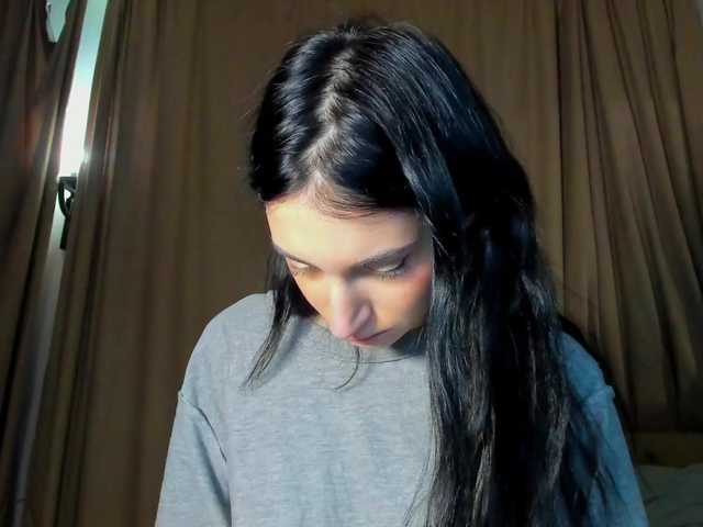 lesyalis live cam on BongaCams