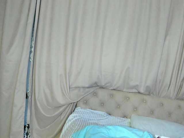 lesyalis live cam on BongaCams