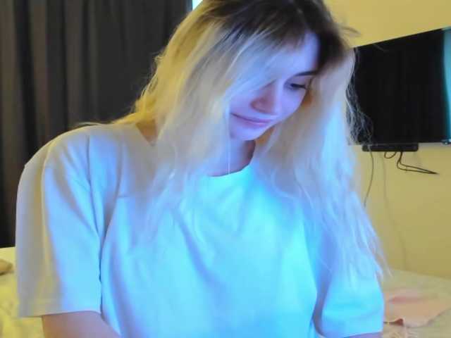 lesyalis's BongaCams show and profile