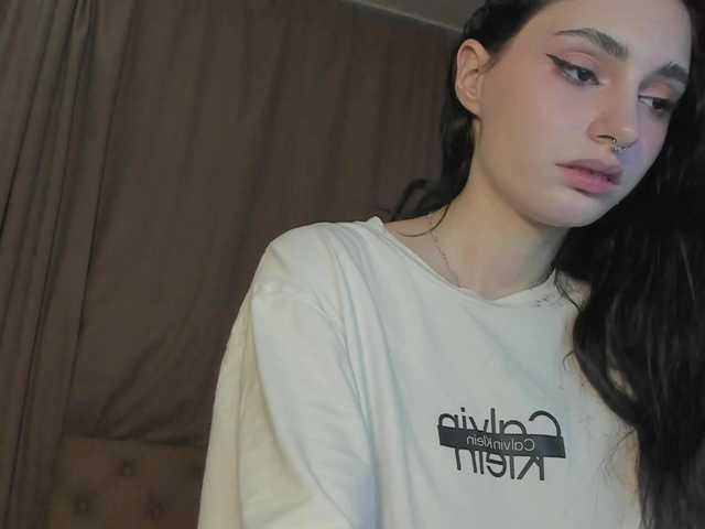 lesyalis live cam on BongaCams