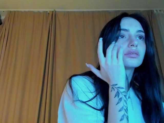 lesyalis live cam on BongaCams