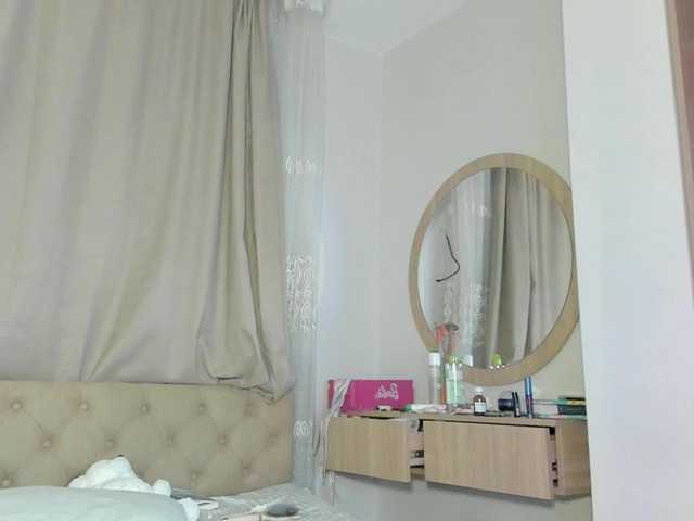 lesyalis live cam on BongaCams