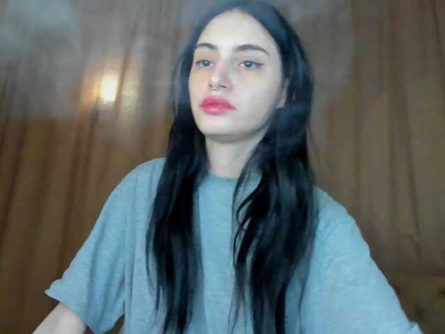 lesyalis live cam on BongaCams