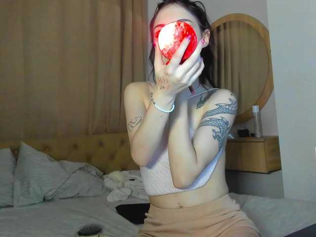 lesyalis live cam on BongaCams