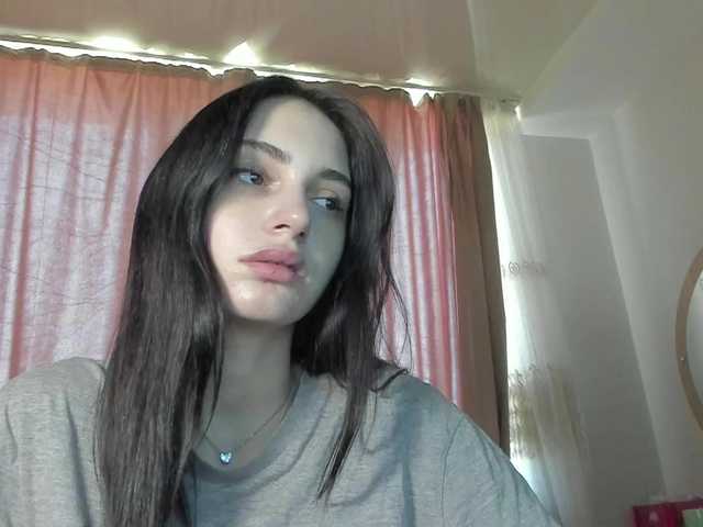 lesyalis live cam on BongaCams