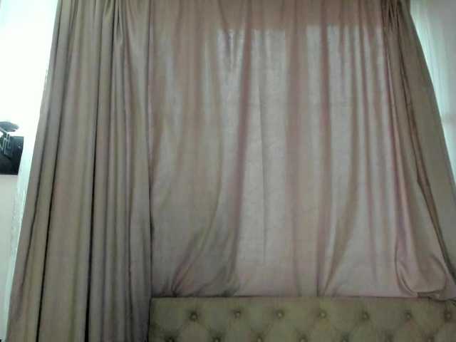 lesyalis live cam on BongaCams