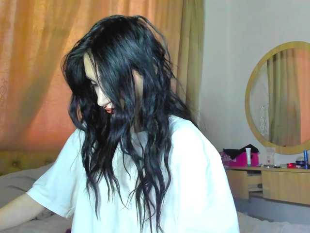 lesyalis live cam on BongaCams