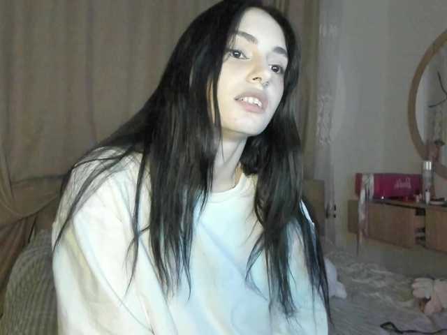 lesyalis live cam on BongaCams