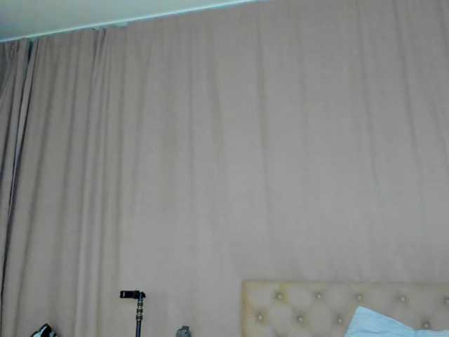 lesyalis live cam on BongaCams