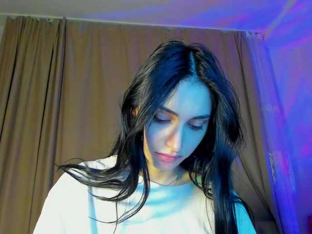 lesyalis live cam on BongaCams