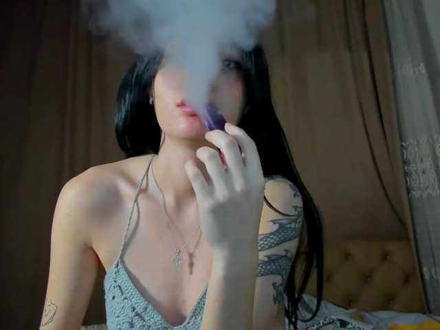 lesyalis live cam on BongaCams