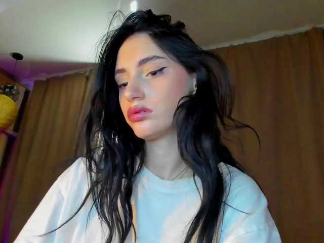 lesyalis live cam on BongaCams