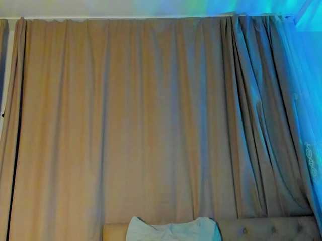 lesyalis live cam on BongaCams