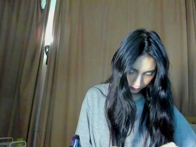 lesyalis live cam preview